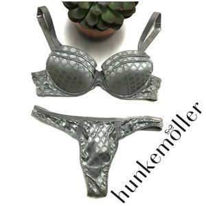 🍏BOGO🍏HUNKEMÖLLER Bra Set: Gray